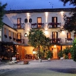 Exterior view Antico Mulino Fotos