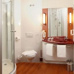 Badezimmer Star Inn Hotel Salzburg Airport-Messe Fotos