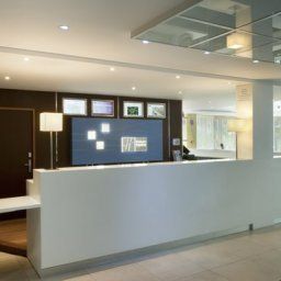 Hall Holiday Inn Express PARIS - CANAL DE LA VILLETTE Fotos