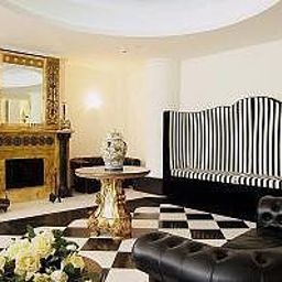 Hall M Glamour Hotel Fotos