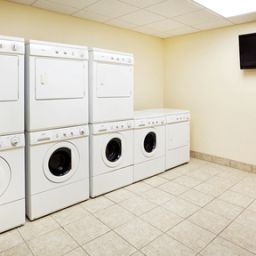 Innenansicht Staybridge Suites CHATTANOOGA-HAMILTON PLACE Fotos
