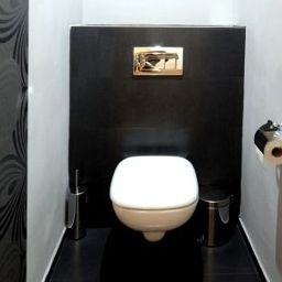Bathroom U Stare Pani At The Old Lady Fotos