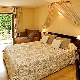 Zimmer Le Petit Casset Logis Fotos