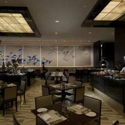 Ресторан Doubletree Hilton Fotos