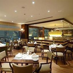 Ristorante Titanic City Hotel Taksim Fotos