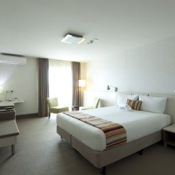 Habitación Jet Park Airport Hotel And Conference Centre Fotos