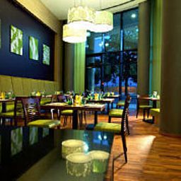 Restaurante Courtyard Vienna Messe Fotos