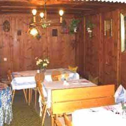 Sala colazione nel ristorante Hofer - Garmisch-Partenkirchen Pension Fotos