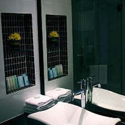 Cuarto de baño Nova Platinum by Amari Fotos