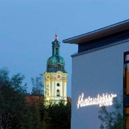Widok zewnętrzny Fürstenfelder Fotos