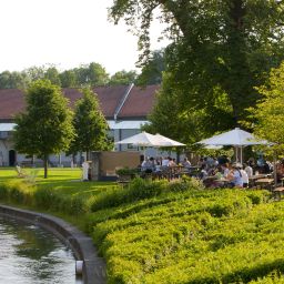 Otoczenie Fürstenfelder Fotos