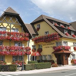 Vista exterior Au Cheval Blanc Logis Fotos