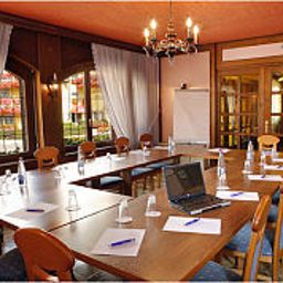 Sala de reuniones Au Cheval Blanc Logis Fotos