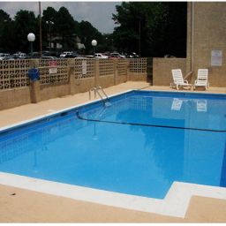 Pool Red Carpet Inn Huntsville Fotos