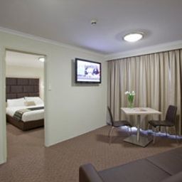 Camera BEST WESTERN PLUS Garden City Hotel Fotos
