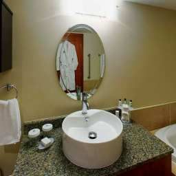 Room Embassy Suites by Hilton Montreal Fotos