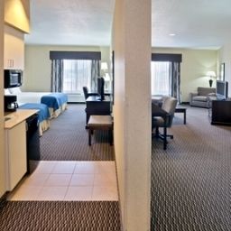 Suite Holiday Inn Express Hotel & Suites NAMPA Fotos