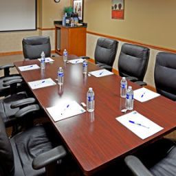 Sala de reuniones Holiday Inn Express WOODBRIDGE Fotos