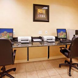  Holiday Inn Express Hotel & Suites WICHITA AIRPORT Fotos