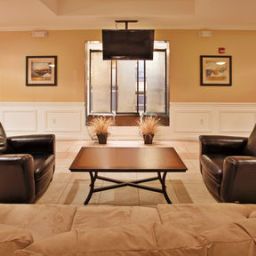 Halle Holiday Inn Express Hotel & Suites WICHITA AIRPORT Fotos