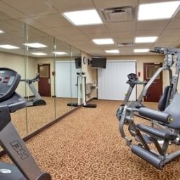 Тренажерный зал/Фитнес Holiday Inn Express Hotel & Suites MACON-WEST Fotos