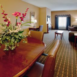  Holiday Inn Express Hotel & Suites SUFFOLK Fotos