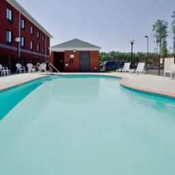  Holiday Inn Express Hotel & Suites SUFFOLK Fotos