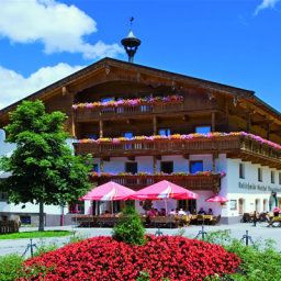 Hall Batzenhäusl Seefeld Fotos