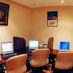 Camera business Al Liwan Suites Fotos
