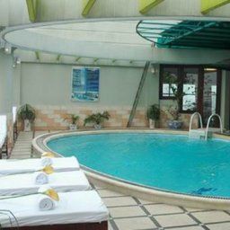 Pool Asia Hotel Hue Fotos