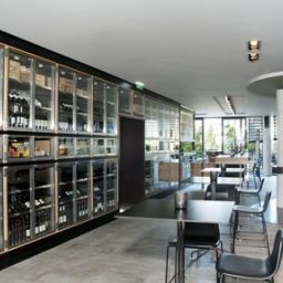 Bar Holiday Inn VILLACH Fotos