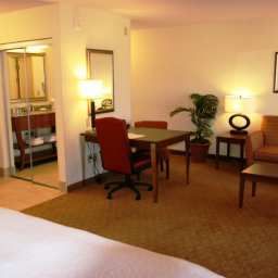 Suite Hampton Inn  Suites Las VegasRed RockSummerlin Fotos