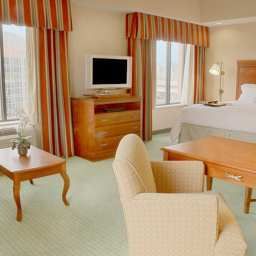 Suite Hampton Inn  Suites PittsburghDowntown Fotos