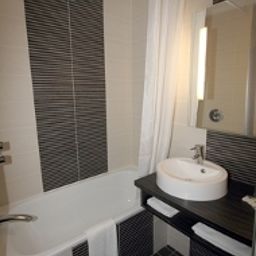 Cuarto de baño Tourhotel Fotos