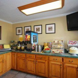 Restaurant Quality Inn Millington Fotos