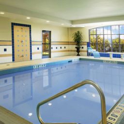 Pool Staybridge Suites OAKVILLE-BURLINGTON Fotos