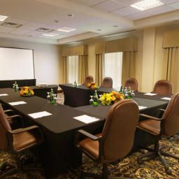 Tagungsraum Staybridge Suites OAKVILLE-BURLINGTON Fotos