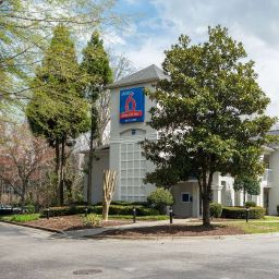 Außenansicht Studio 6 Atlanta Northlake Fotos