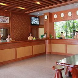 Reception Baumanburi Hotel Fotos