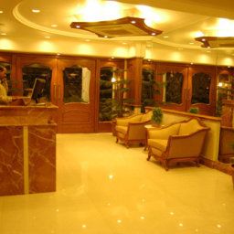 Hall Hotel Solitaire Fotos