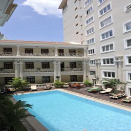 Pool Grand Saigon Fotos