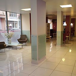 Hall My Dora (located at Asia-side) Fotos