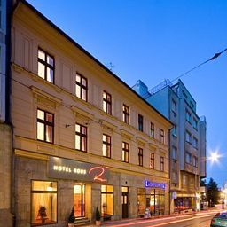 Außenansicht Rous Fotos
