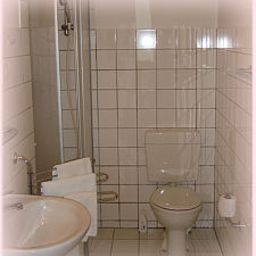 Badezimmer Elegia am Kursfürstendamm Fotos