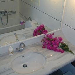 Camera da bagno Surfing Beach Village Fotos