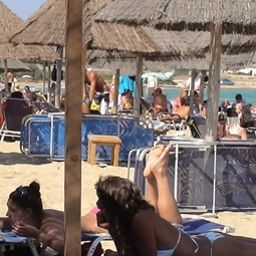  Surfing Beach Village Fotos