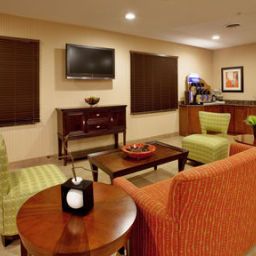 Hala Holiday Inn Express Hotel & Suites LINCOLN AIRPORT Fotos
