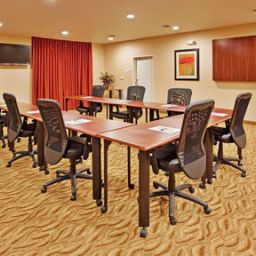 Sala konferencyjna Holiday Inn Express Hotel & Suites LINCOLN AIRPORT Fotos