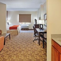 Zimmer Holiday Inn Express Hotel & Suites LINCOLN AIRPORT Fotos