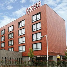 Vue extérieure Euro Hotel Residence Fotos
